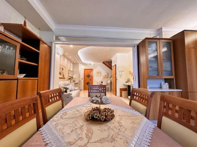 main gallery real estate image