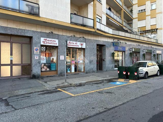 Geschäft in Via Francesco Millio 57, Torino - Foto 1