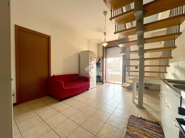 4-room flat in Via Croce Verde 7, Albignasego - Photo 1