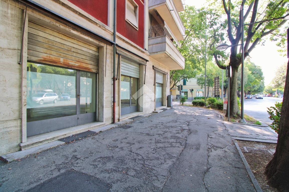 Negozio in Corso Garibaldi 48, Faenza - Foto 1