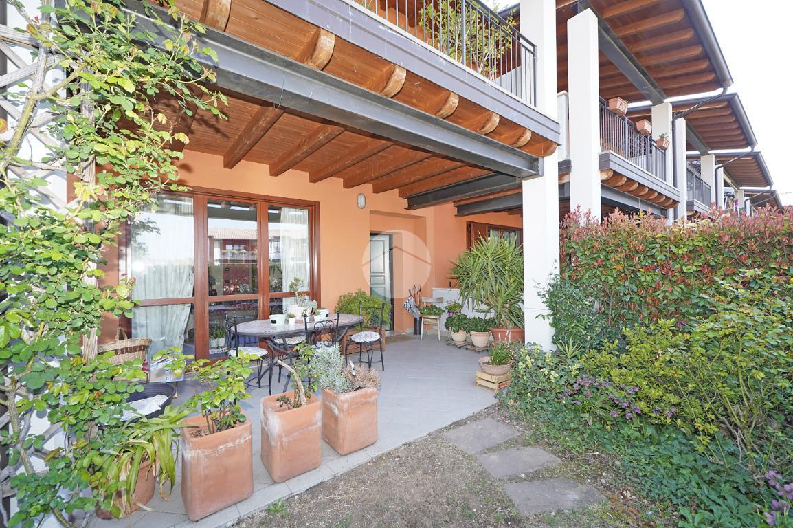 Villa a schiera in vendita a Manerba Del Garda