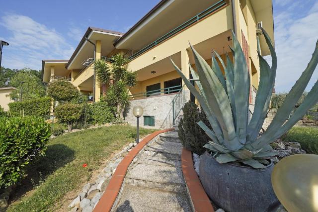 Villa a schiera in vendita a Puegnago Sul Garda