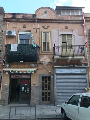 Zweizimmerwohnung in Via Montalbo 79, Palermo - Foto 1