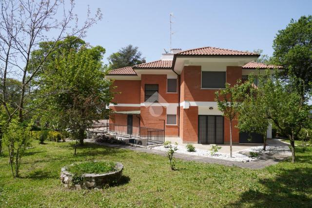 Villa in Via delle Cerquette 106, Ariccia - Foto 1