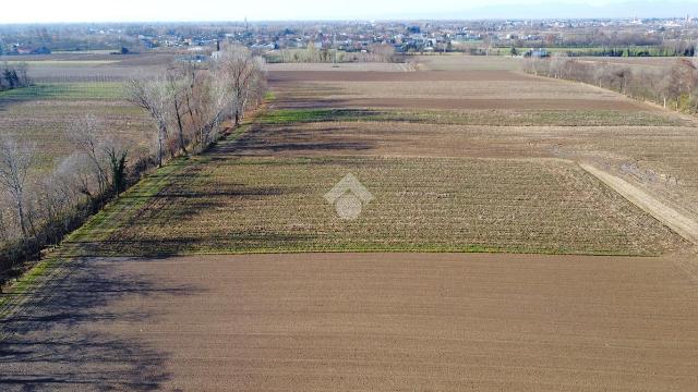 Agricultural land in Via Cavalli, Castelfranco Veneto - Photo 1