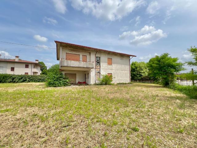 Villa in Via Cerchiara 31, Castelfranco Veneto - Foto 1