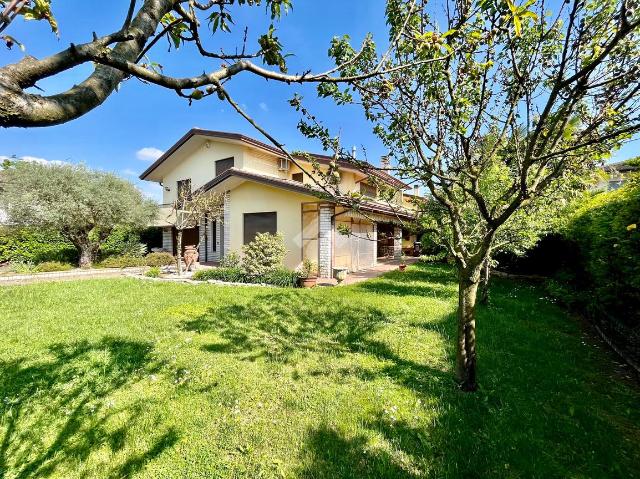 Villa in Via Puccini 500, Abano Terme - Foto 1