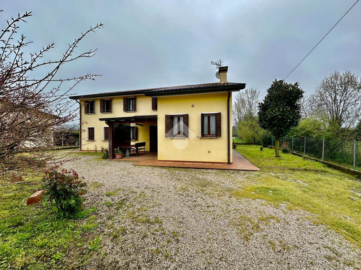 Casa indipendente in vendita a Abano Terme