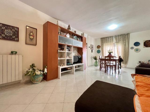 3-room flat in Via Umbria 11, Melito di Napoli - Photo 1