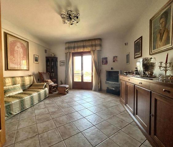 Vierzimmerwohnung in Via delle Libellule 38, Santa Maria del Cedro - Foto 1