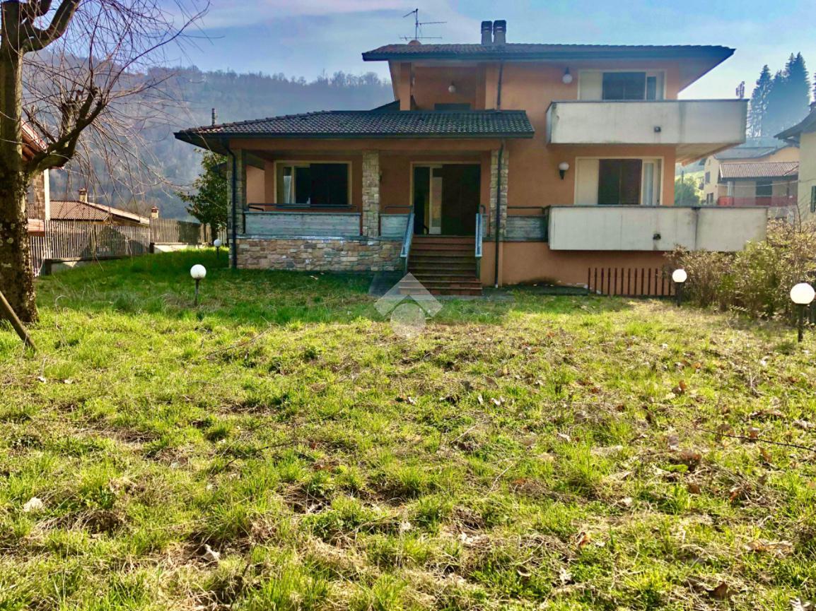 Villa in vendita a Polaveno