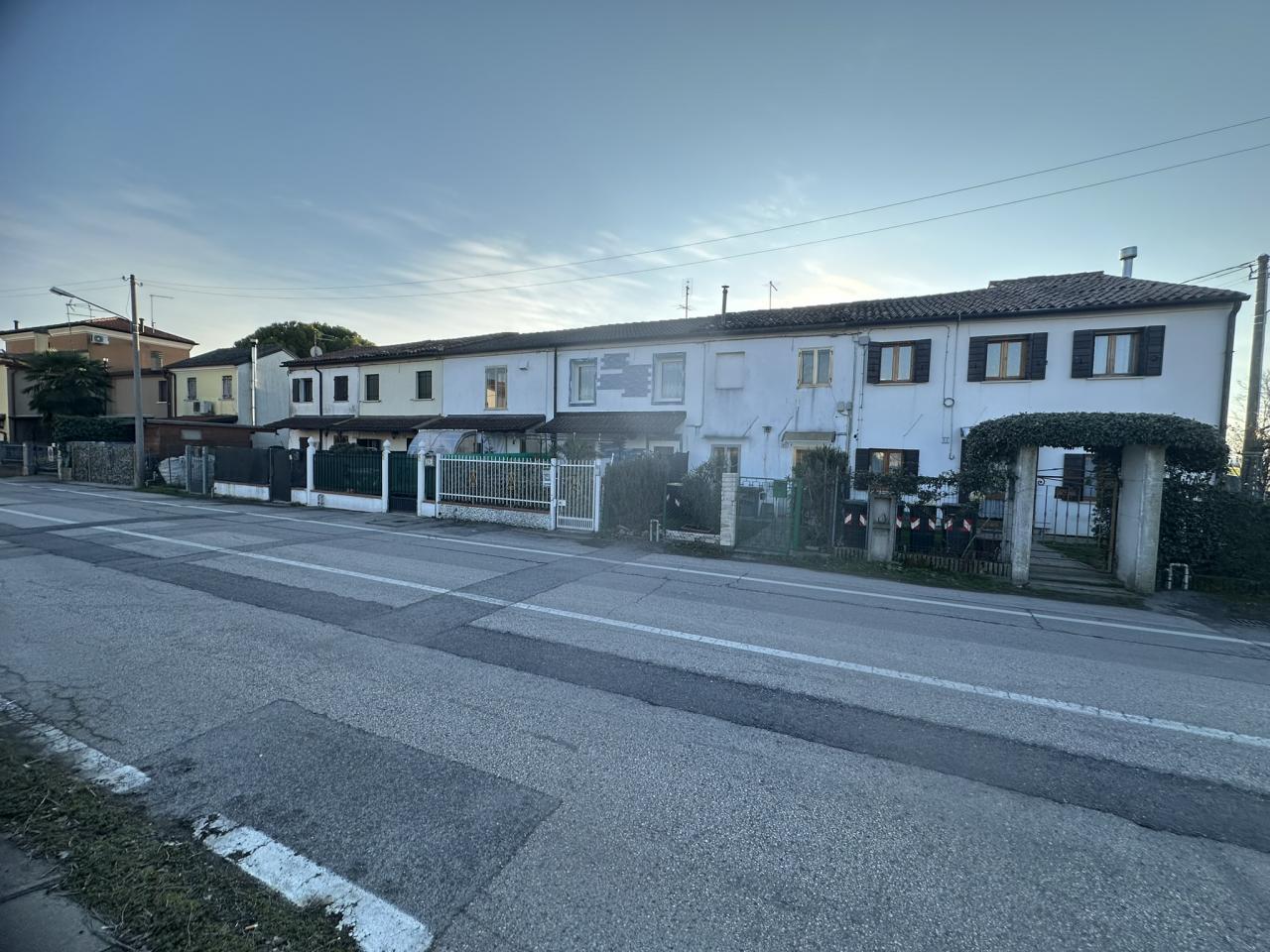 Casa indipendente in vendita a Padova