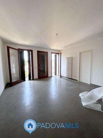 Vierzimmerwohnung in {3}, Piazzetta Modin - Foto 1