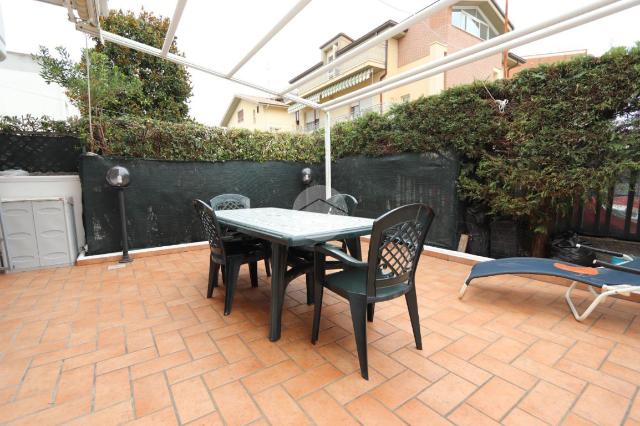 2-room flat in Via Goldoni 4, Tortoreto - Photo 1