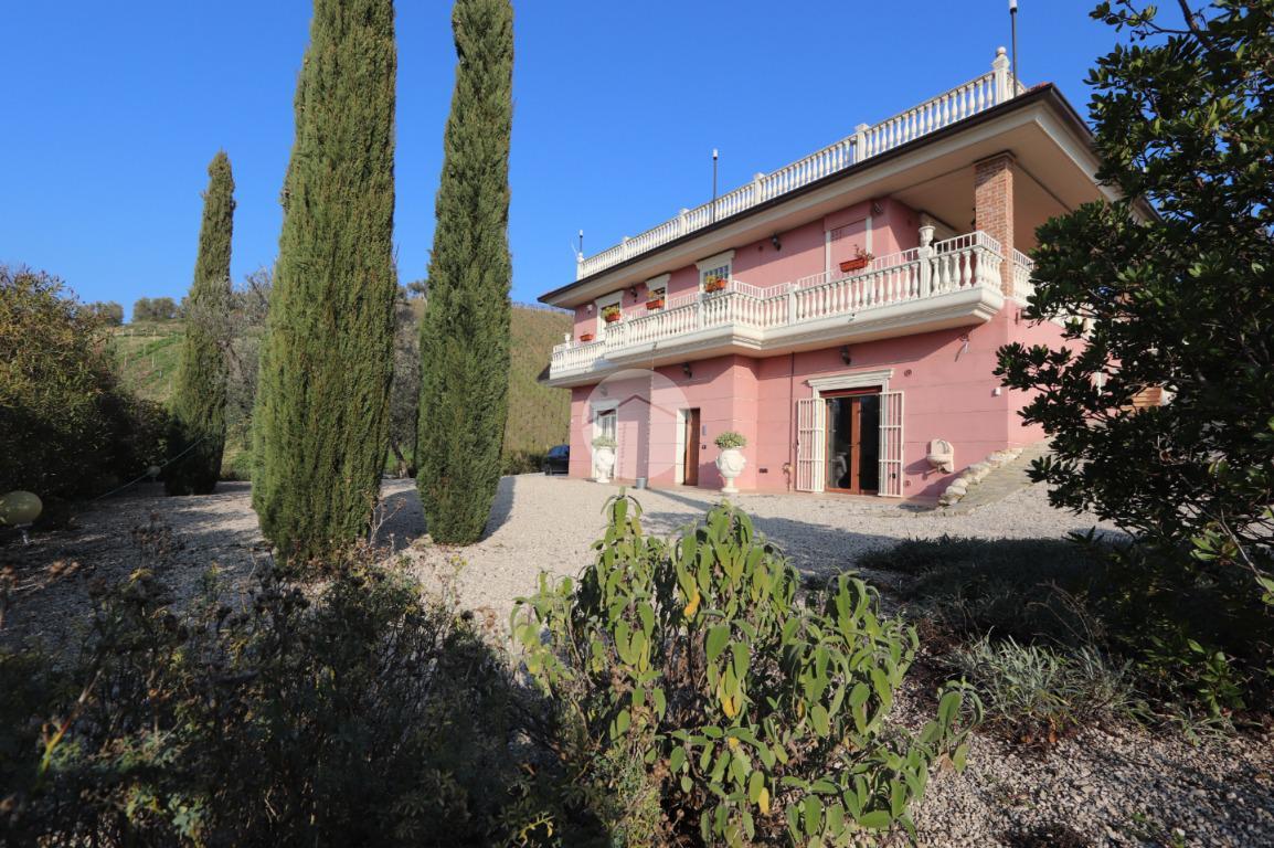 Villa in vendita a Tortoreto