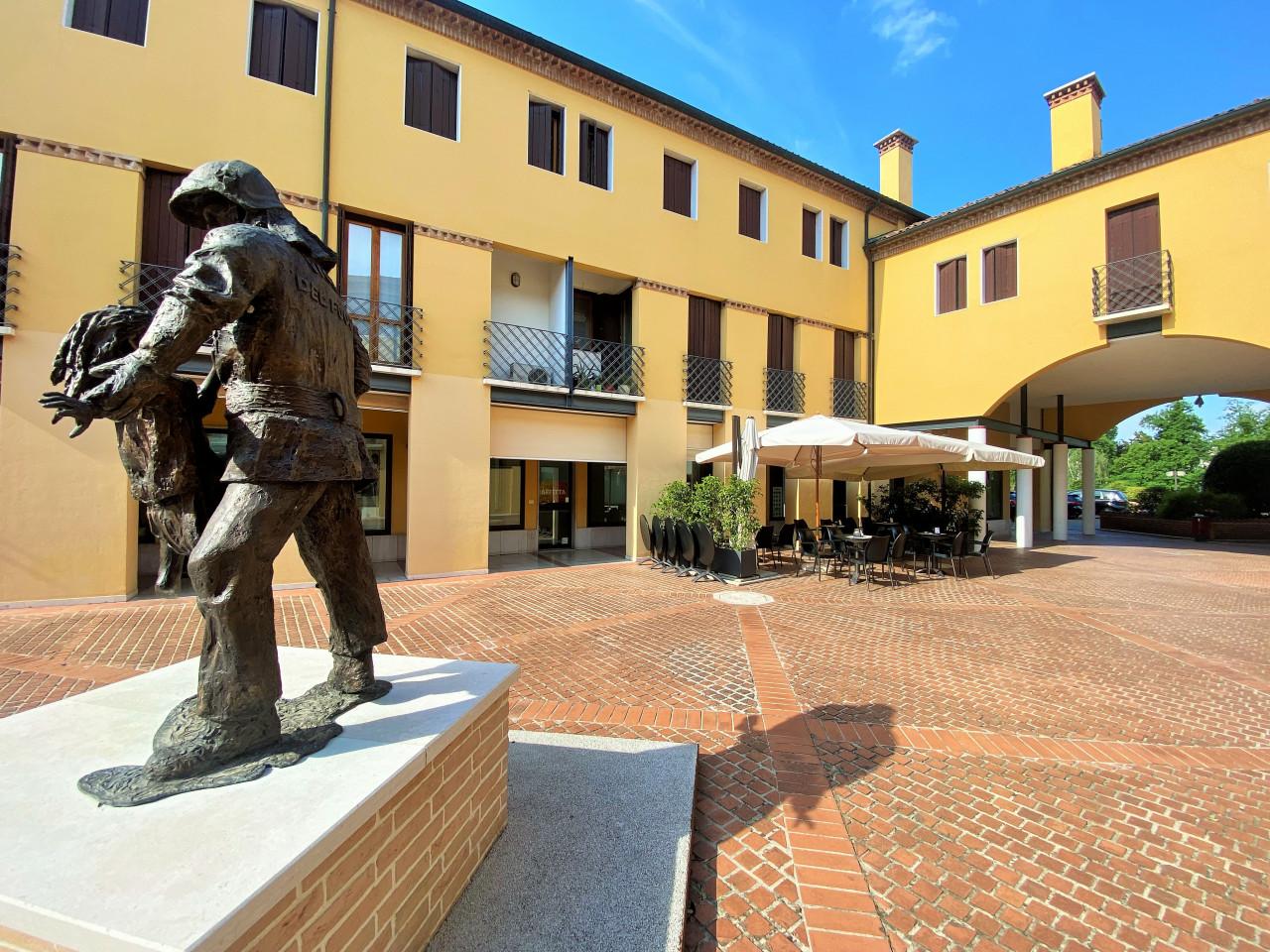 Negozio in Vicolo Cappuccini, Castelfranco Veneto - Foto 1
