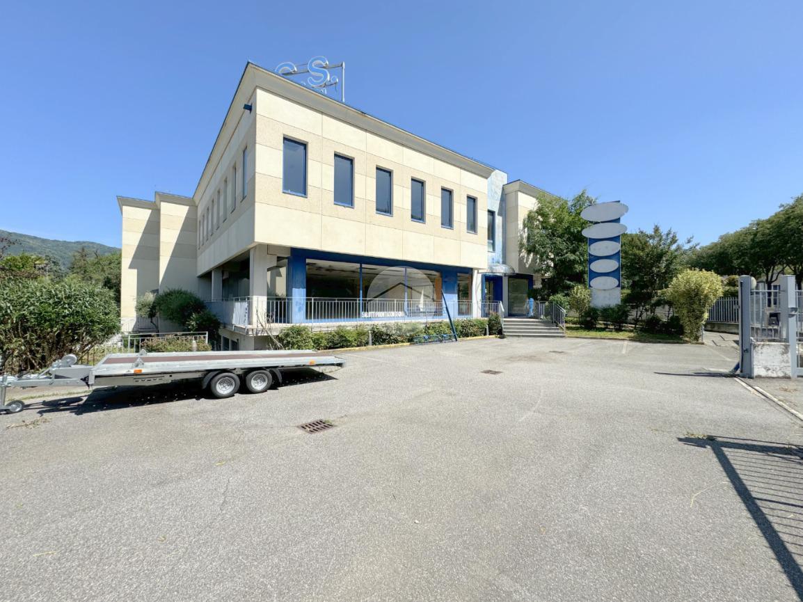 Negozio in Via Europa 14, Monticelli Brusati, {3} - Foto 1