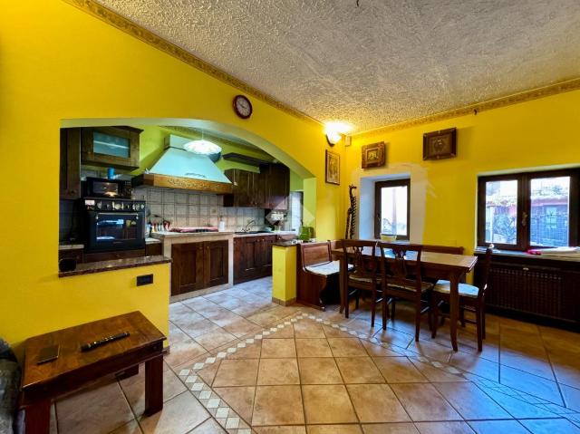 Casa indipendente in Via Garavella 31, Rivoli - Foto 1