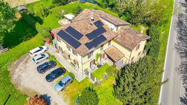 Casa indipendente in Strada Argini d'Enza 1, Parma - Foto 1