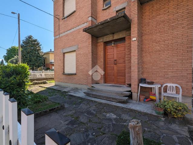 Casa indipendente in Via Toscanini 1, Sant'Ilario d'Enza - Foto 1