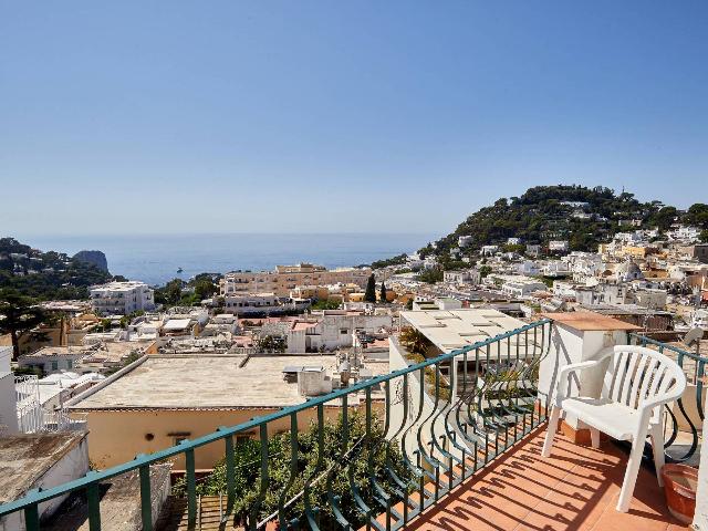 4-room flat in Via Sopramonte, Capri - Photo 1