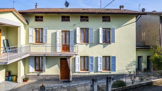 Detached house in Via del Cacciatore 23, Montecchio Emilia - Photo 1