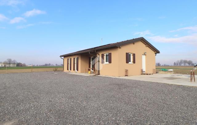 Mansion in Strada Provinciale 68 12, Asola - Photo 1