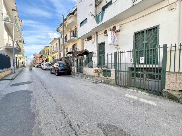 3-room flat in Via Giacomo Leopardi 8, Mugnano di Napoli - Photo 1