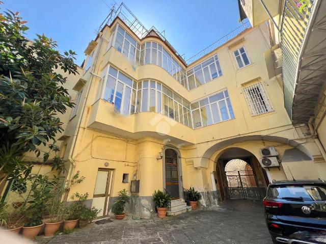 Vierzimmerwohnung in Via dei Fiori 22, Mugnano di Napoli - Foto 1