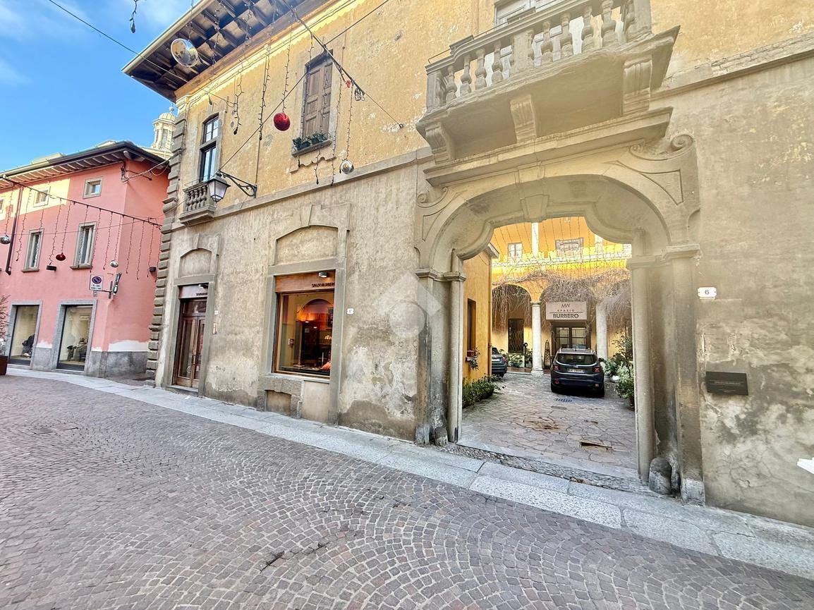 Ufficio in Via Fratelli Galliari 6, Treviglio, {3} - Foto 1
