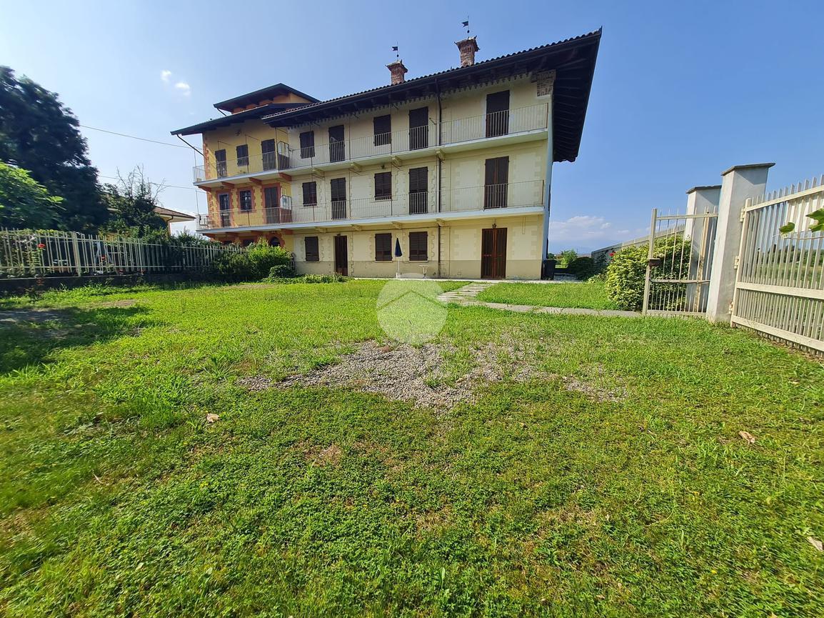 Villa in vendita a Bosconero