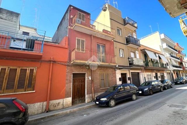 Casa indipendente in Via Livia Casardi Bonamici, Barletta - Foto 1