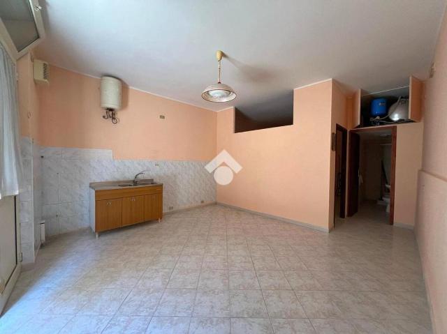 One-room flat in Via Enrico Toti 1, Barletta - Photo 1