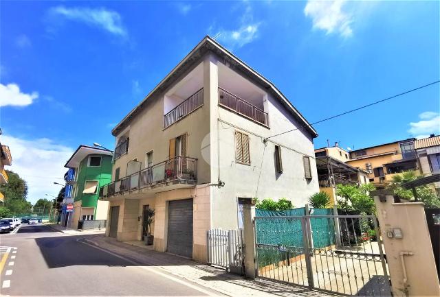 Detached house in {3}, Via Carlo Rosselli 18 - Photo 1