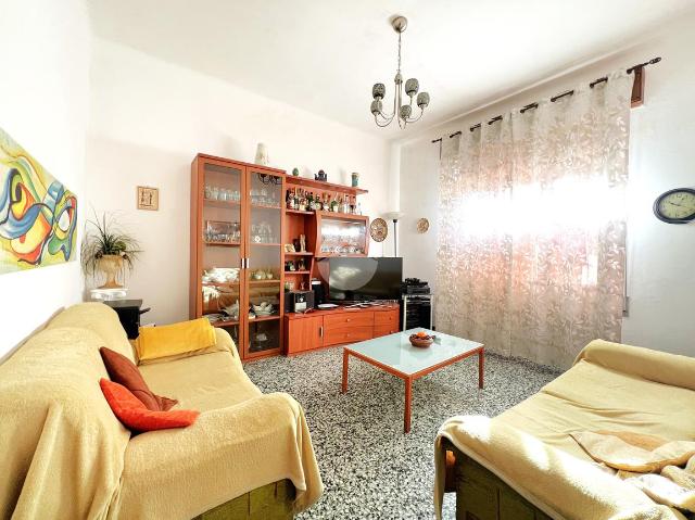 Vierzimmerwohnung in Via Tevere 25, San Benedetto del Tronto - Foto 1