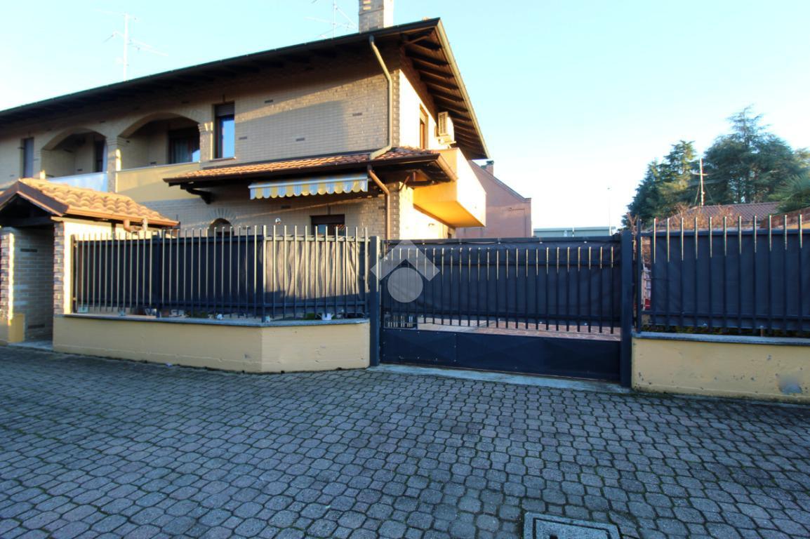 Villa in vendita a Rescaldina