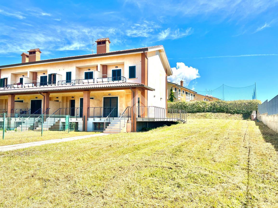 Villa a schiera in vendita a Valmontone