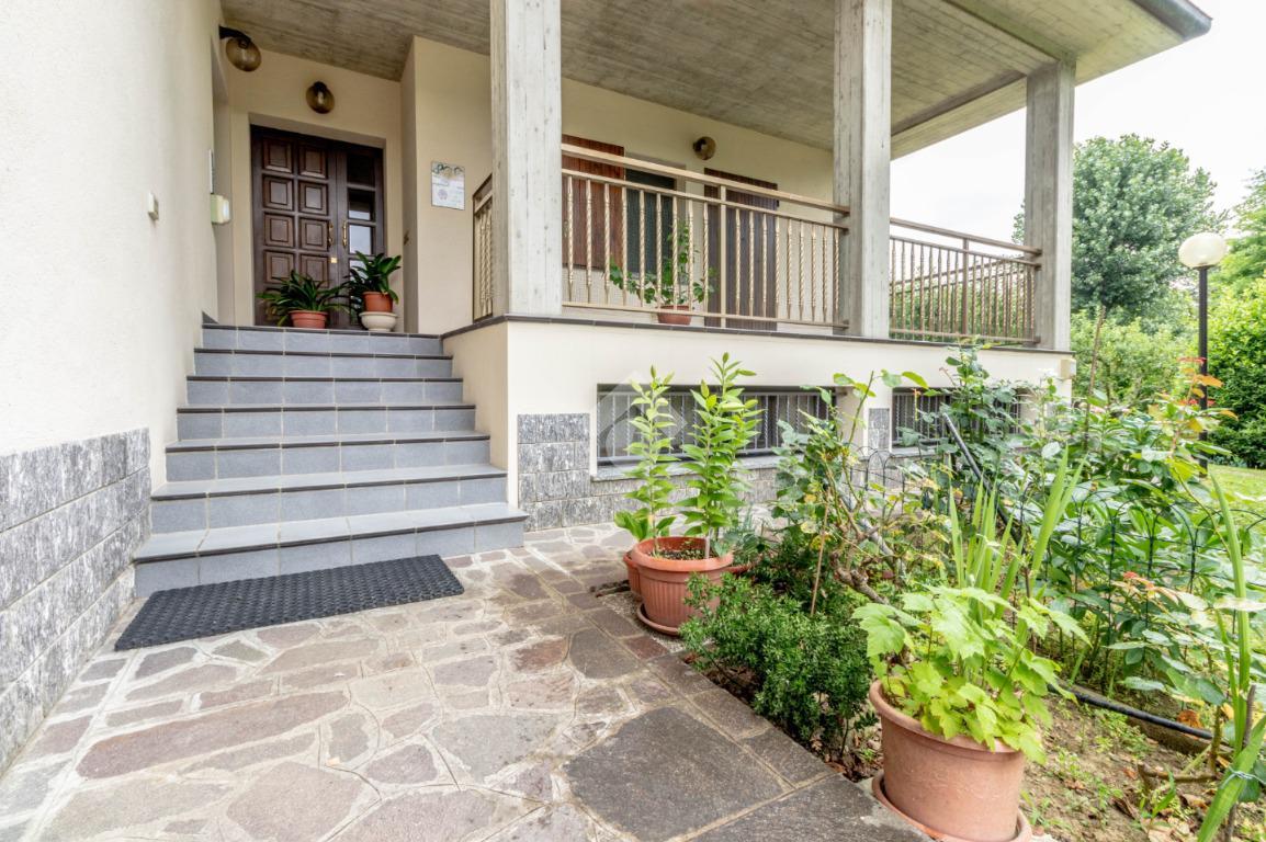 Villa in vendita a Monte San Pietro