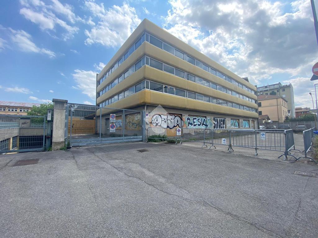 Capannone in Via Maglio del Lotto 20, Bergamo - Foto 1
