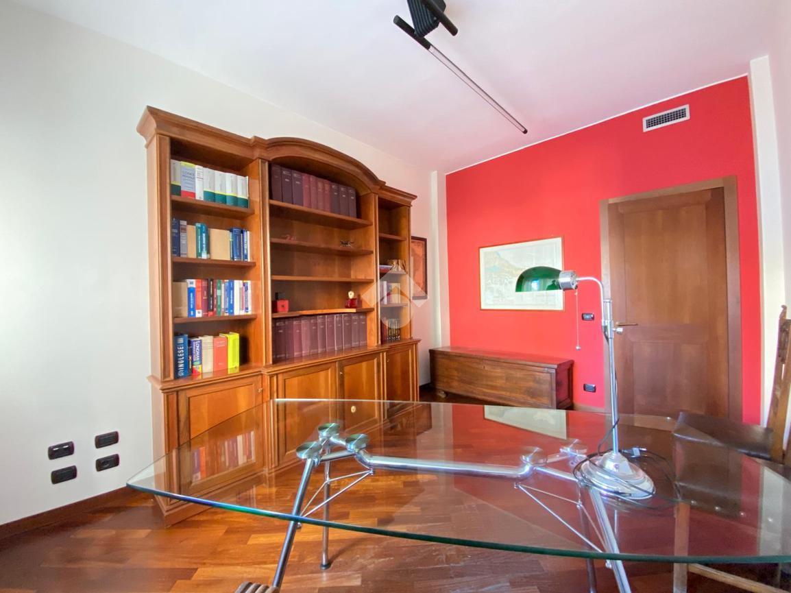 Ufficio in Via Giovanni Pascoli 3, Bergamo, {3} - Foto 2