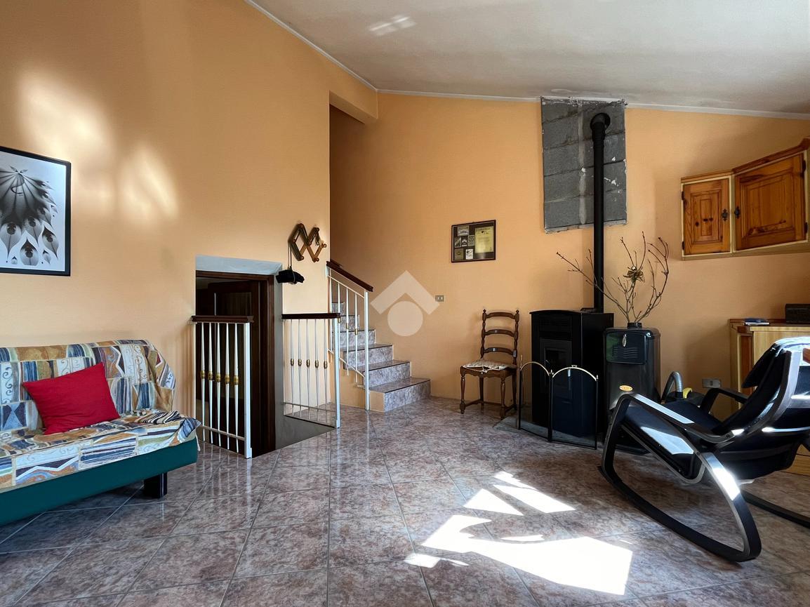 Villa in vendita a Pove Del Grappa