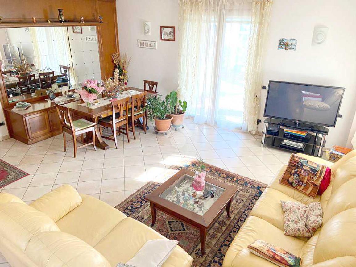 Villa in vendita a Samarate