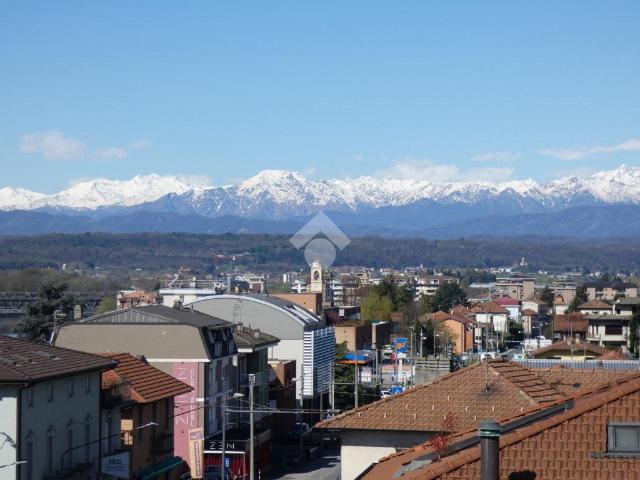 Trilocale in Via Sempione 11, Sesto Calende - Foto 1