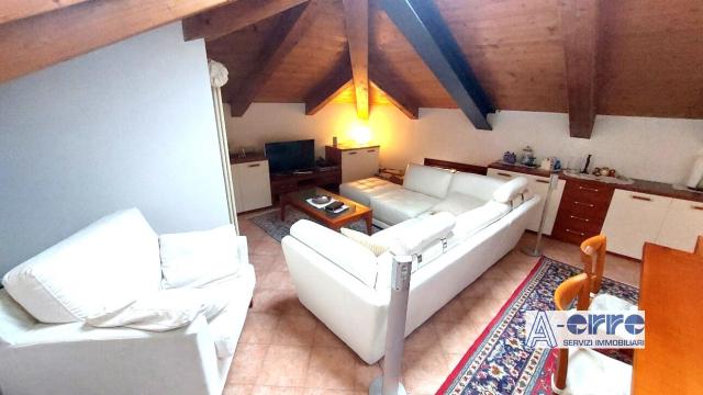 3-room flat in Via Beata Giovanna, Bassano del Grappa - Photo 1