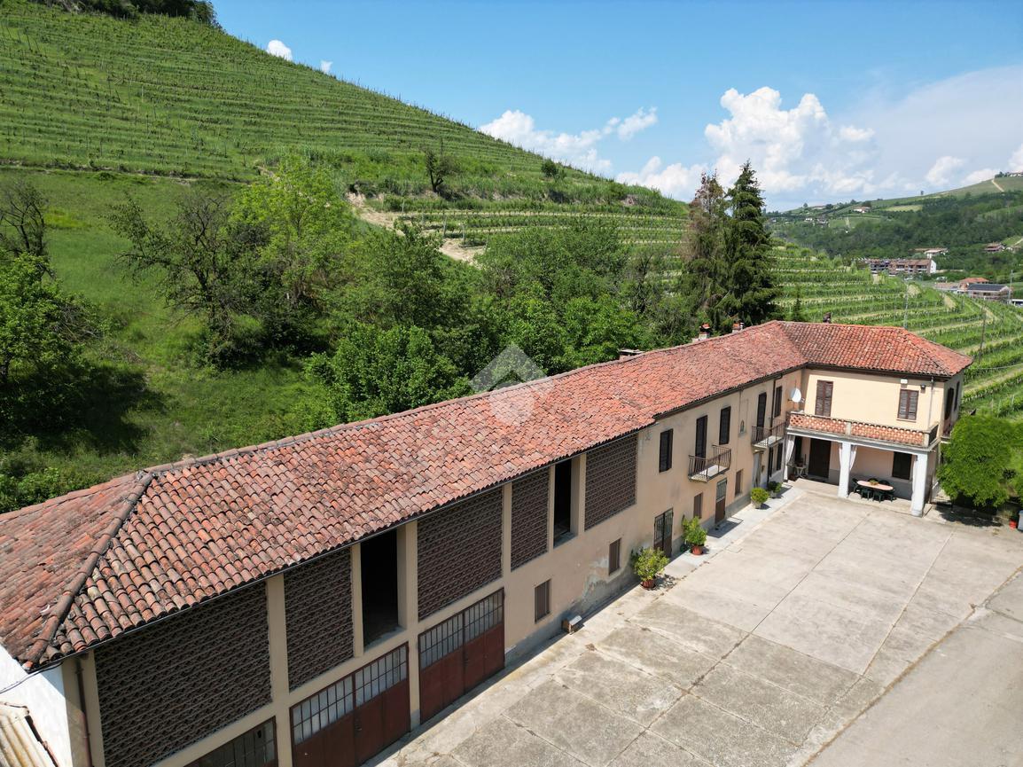 Casa indipendente in vendita a Alba