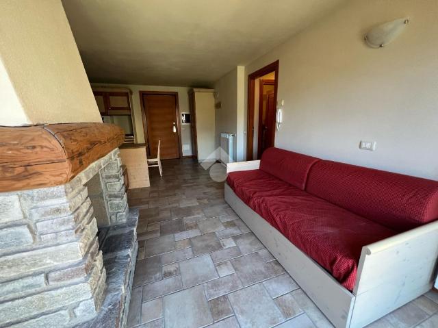 3-room flat in Via Alpi, Temù - Photo 1