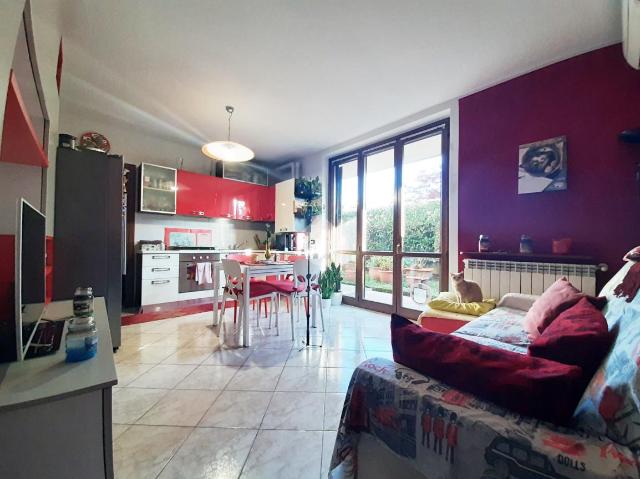 2-room flat in Via ai Ronchi 63, Mozzate - Photo 1