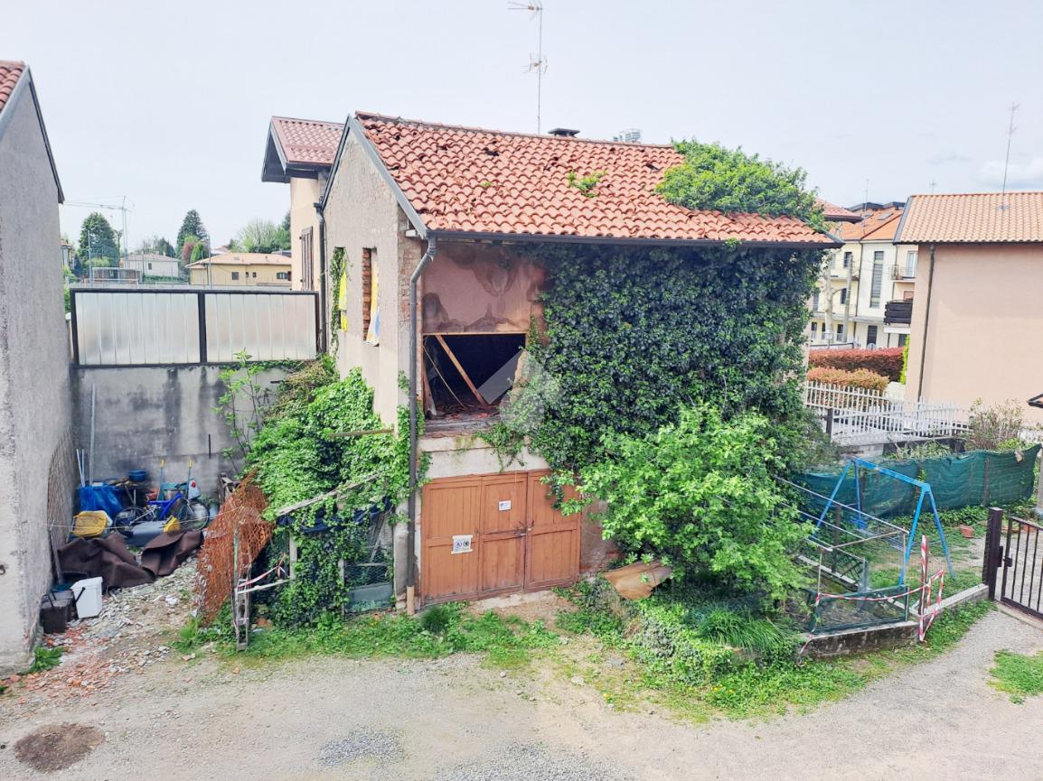 Casa indipendente in vendita a Turate