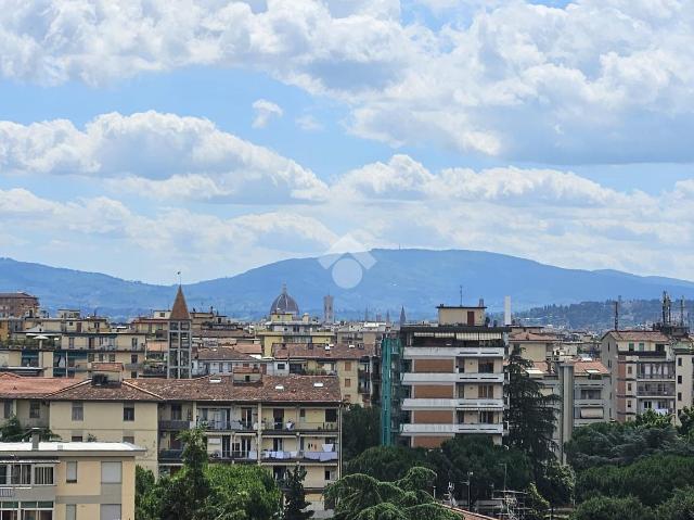 2-room flat in Via Orazio Vecchi 83, Firenze - Photo 1