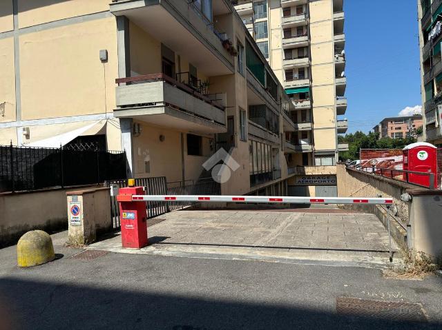 Garage or car box in Via Alberto Franchetti 7, Firenze - Photo 1